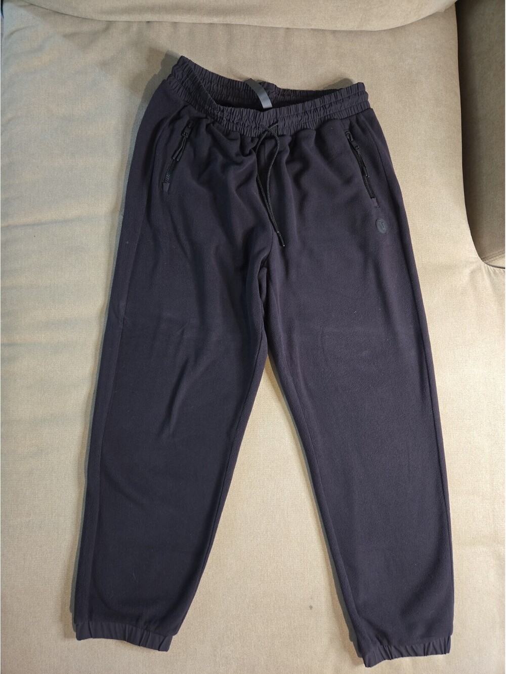 Vuori Mens Large Sunday Performance Joggers Black Heather Tapered Sweatpants